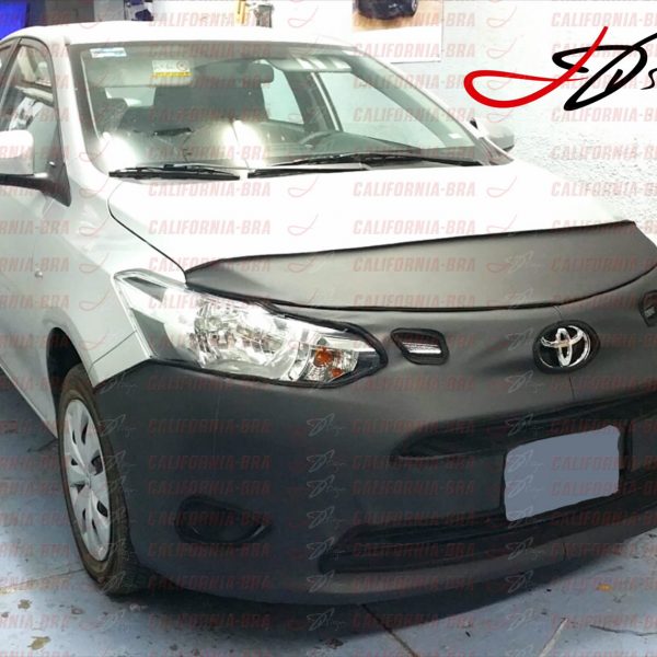 Yaris sedan 2017.