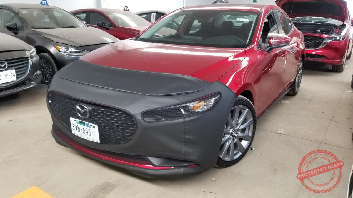 Mazda 3 sedan 2019-2026 - Image 1